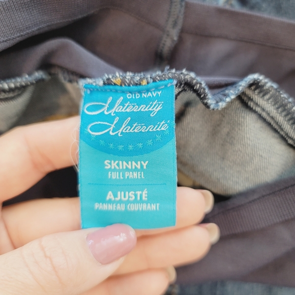 💕 Old Navy Maternity Dark Wash Skinny Jeans Women's Size 4 - Picture 11 of 11